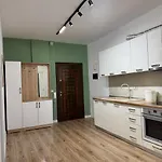 Seaside Royal Apartmán Golem (Tirana)