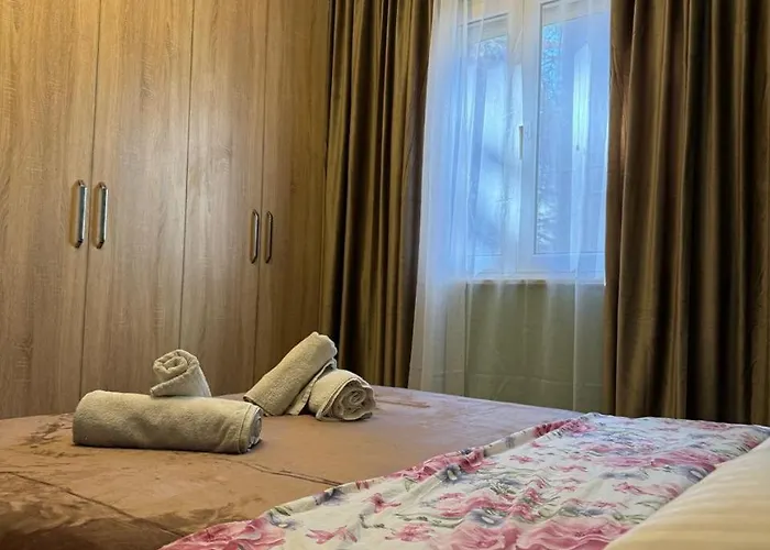 Seaside Royal Apartamento Golem (Tirana)