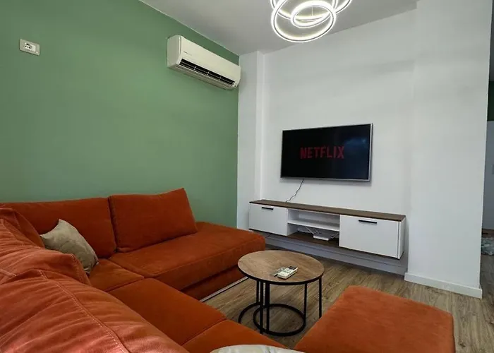 Seaside Royal Golem (Tirana)